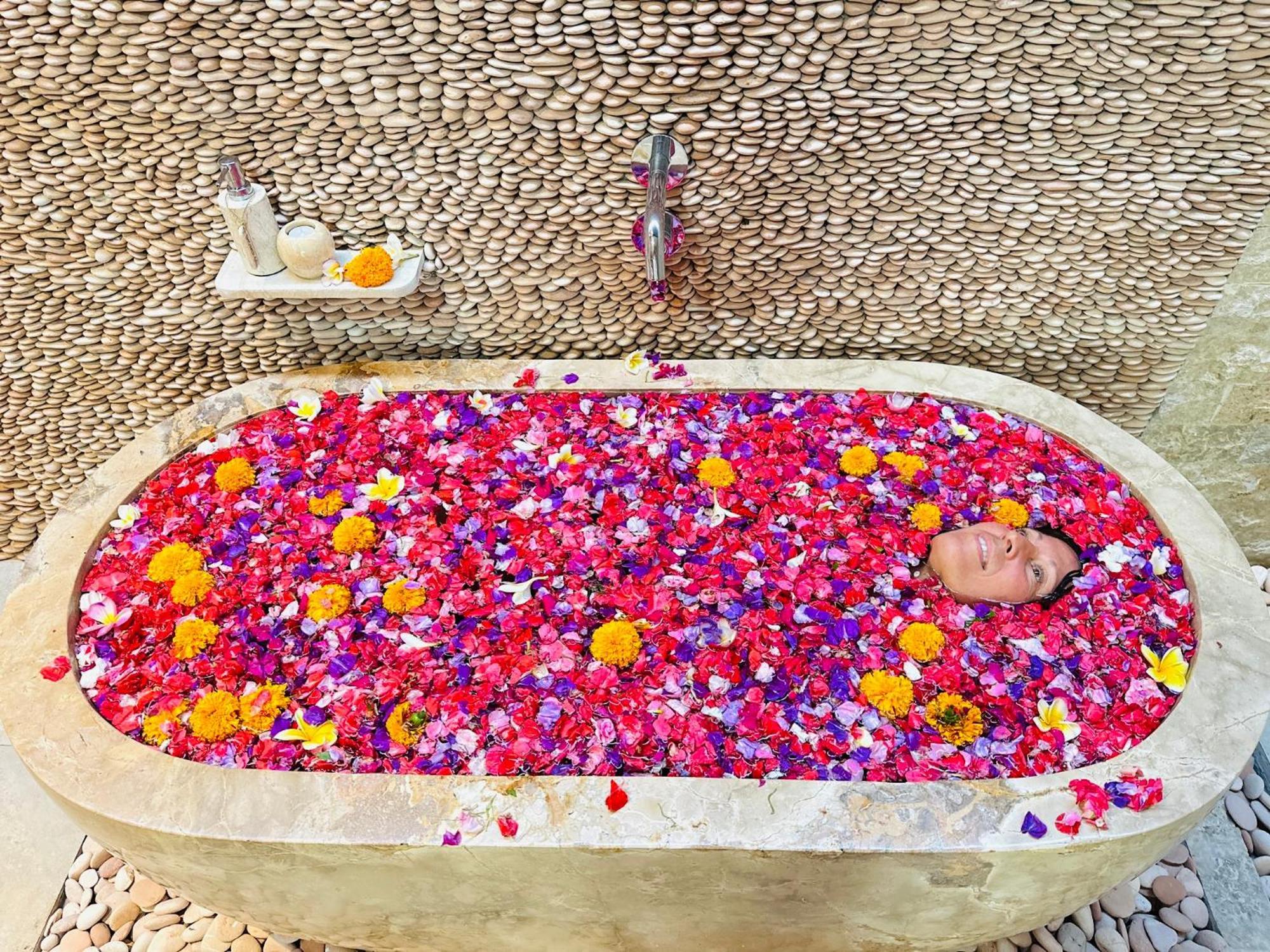 Bali Secrets Retreat Villa จันดีดาซา ภายนอก รูปภาพ